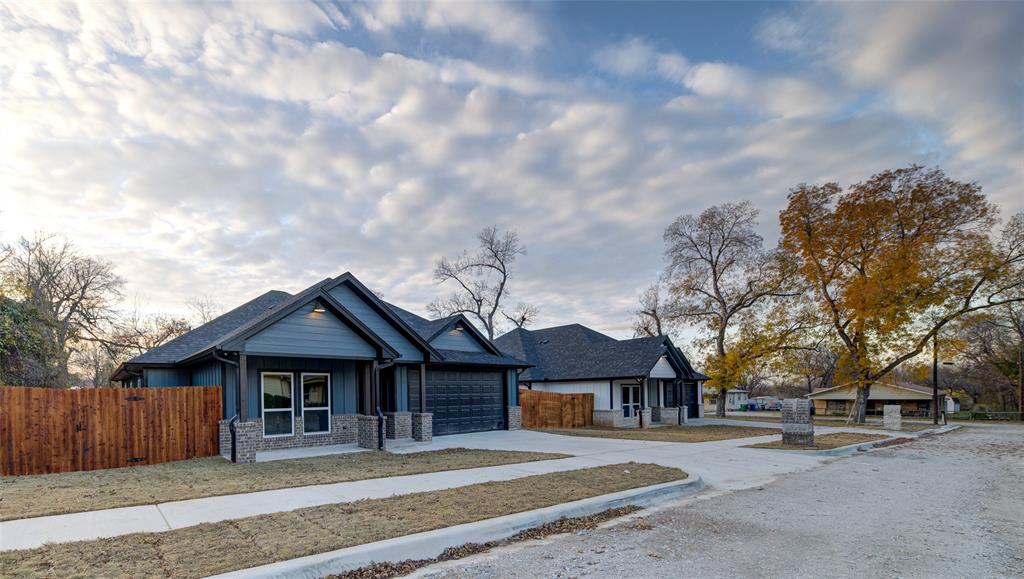 D2855- - TARLETON - Residential