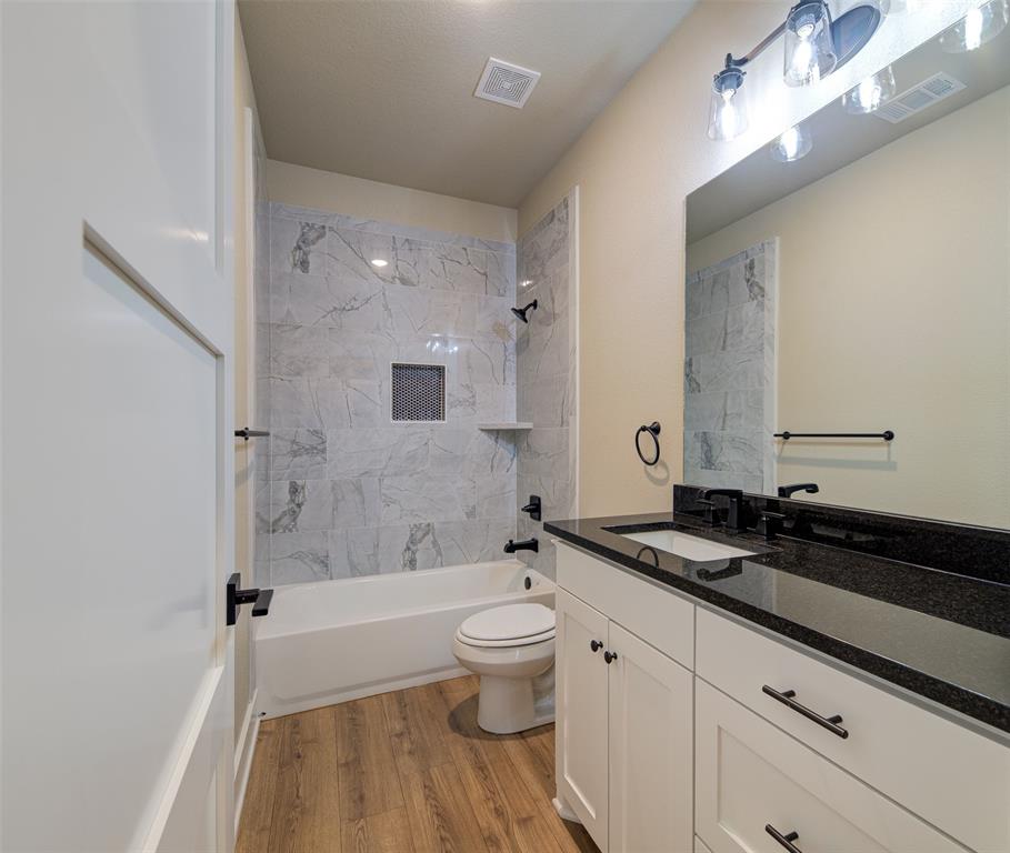 D2855- - TARLETON - Residential