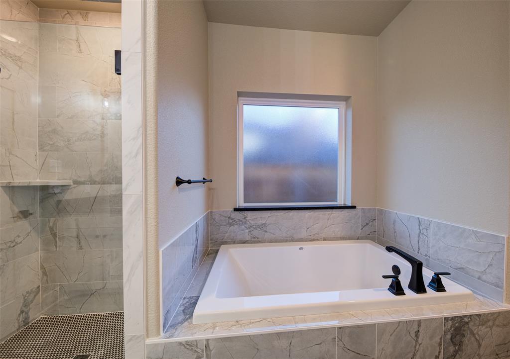 D2855- - TARLETON - Residential