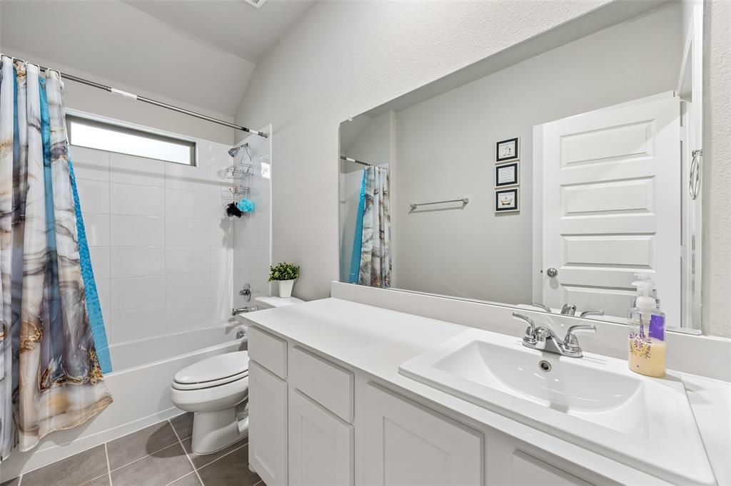 Lakepointe Ph III - Residential
