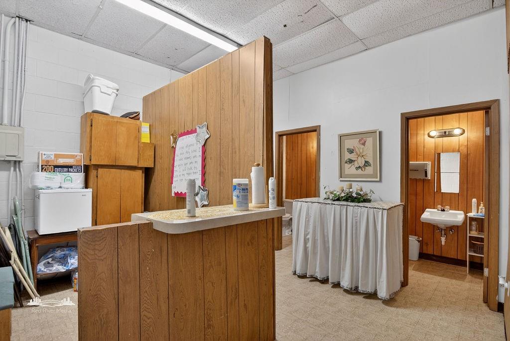 Oakmont Sub - Commercial Sale