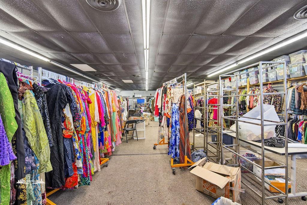 Oakmont Sub - Commercial Sale