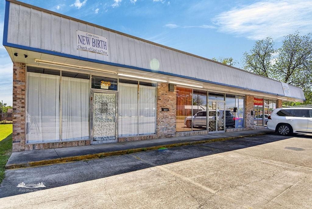 Oakmont Sub - Commercial Sale