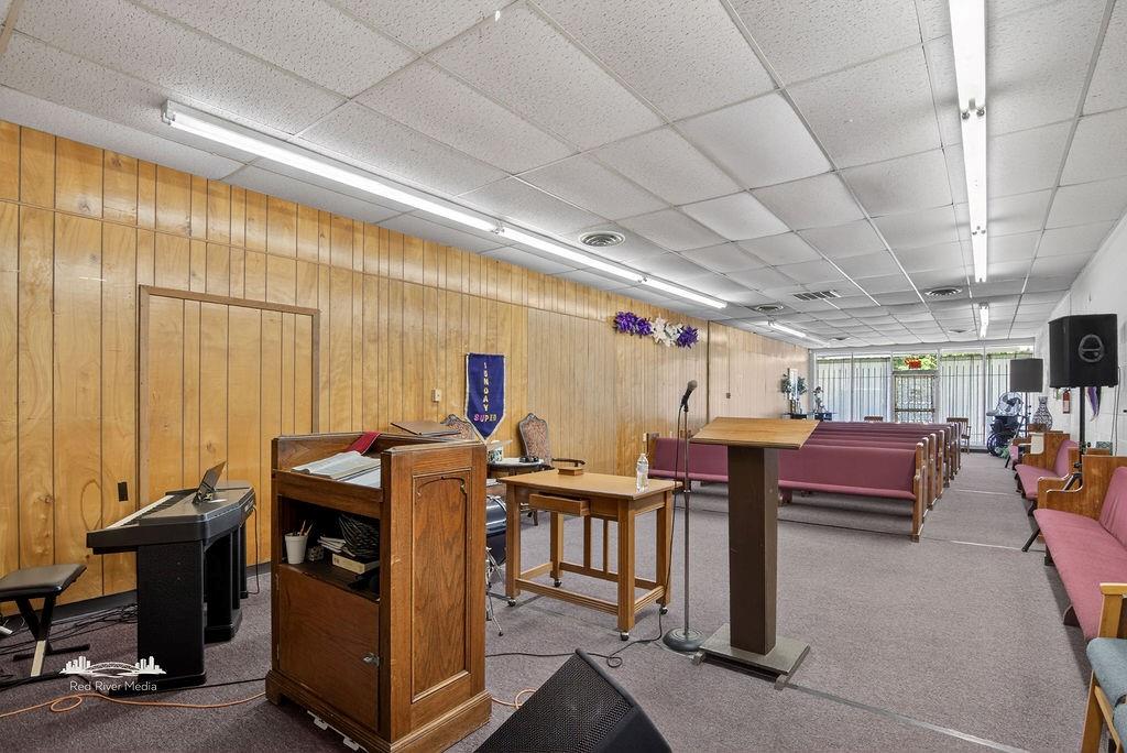 Oakmont Sub - Commercial Sale
