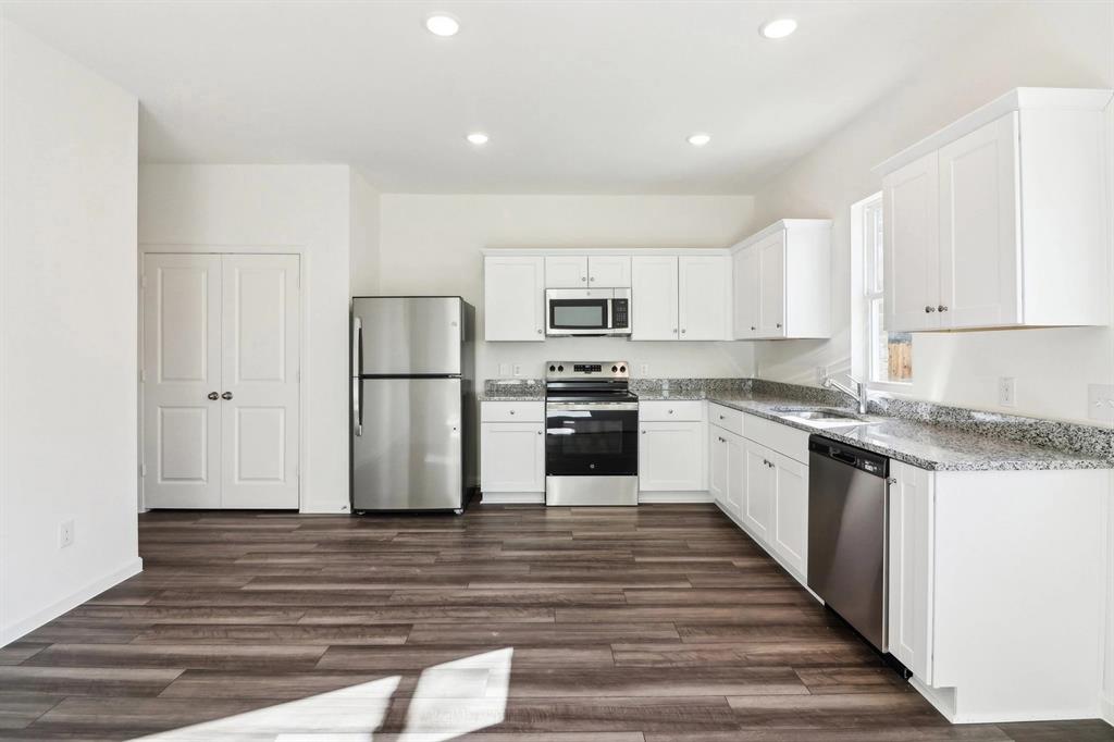 Creekview Fossil Ridge - Residential
