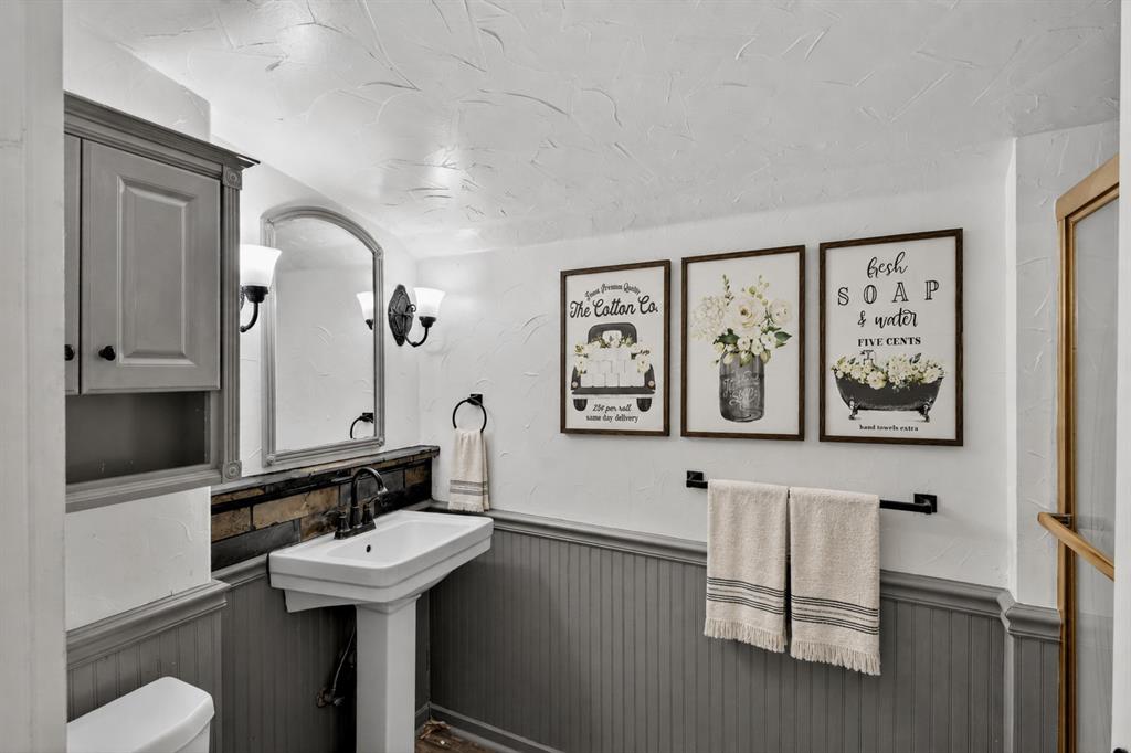 LAYNES ADDN - Residential