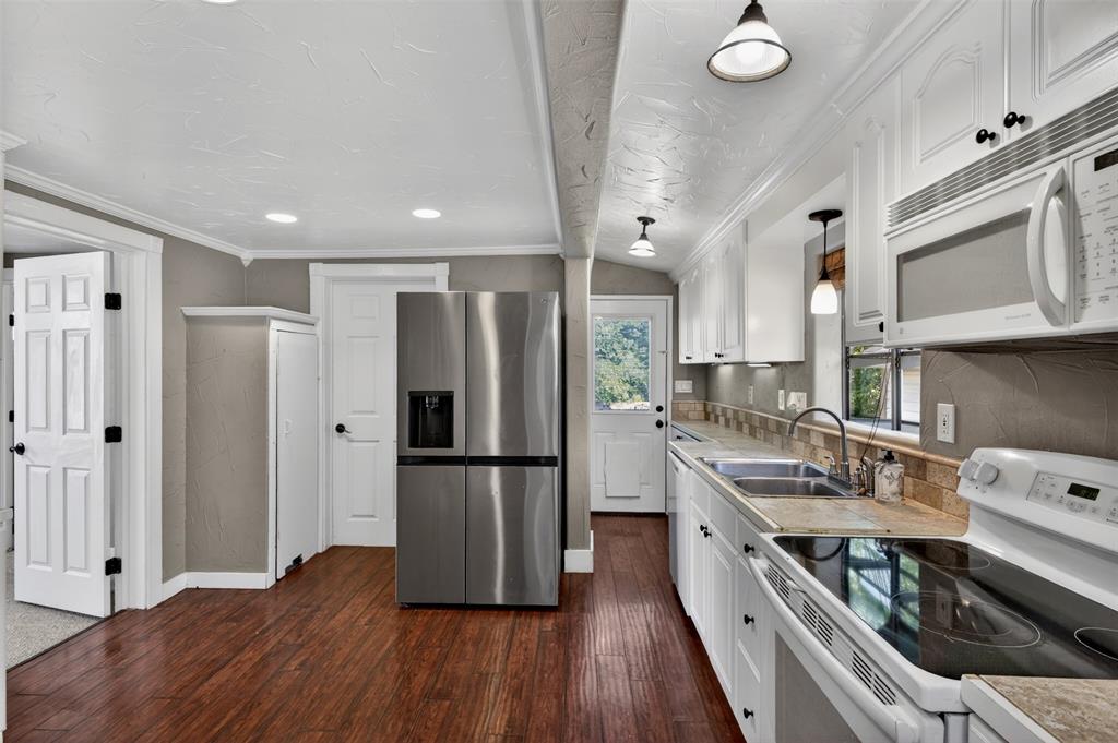 LAYNES ADDN - Residential