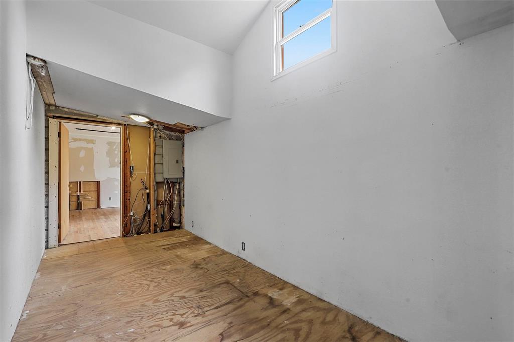 Potts T J Add - Residential