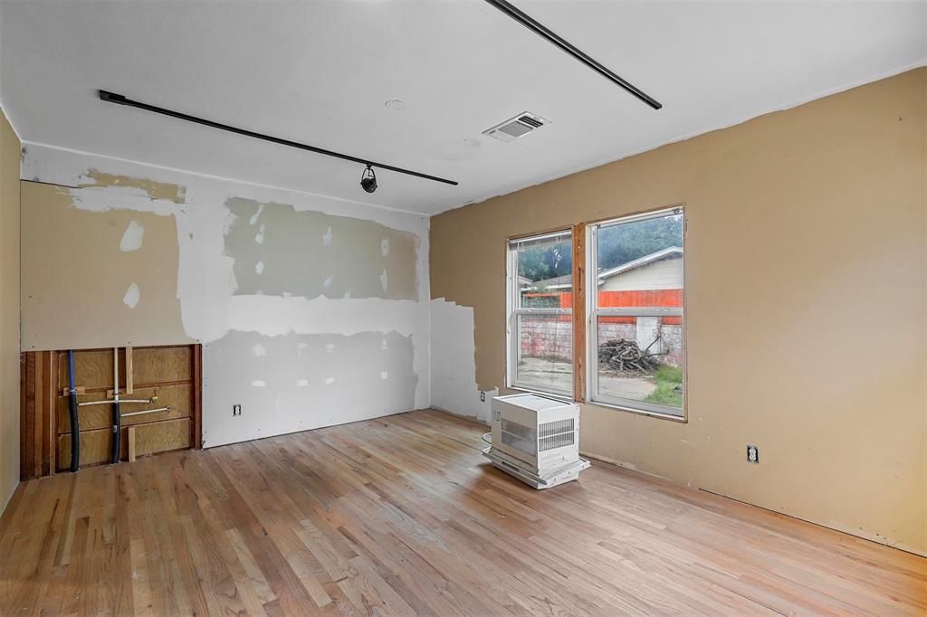 Potts T J Add - Residential
