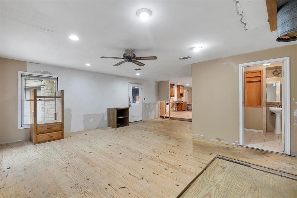 Potts T J Add - Residential