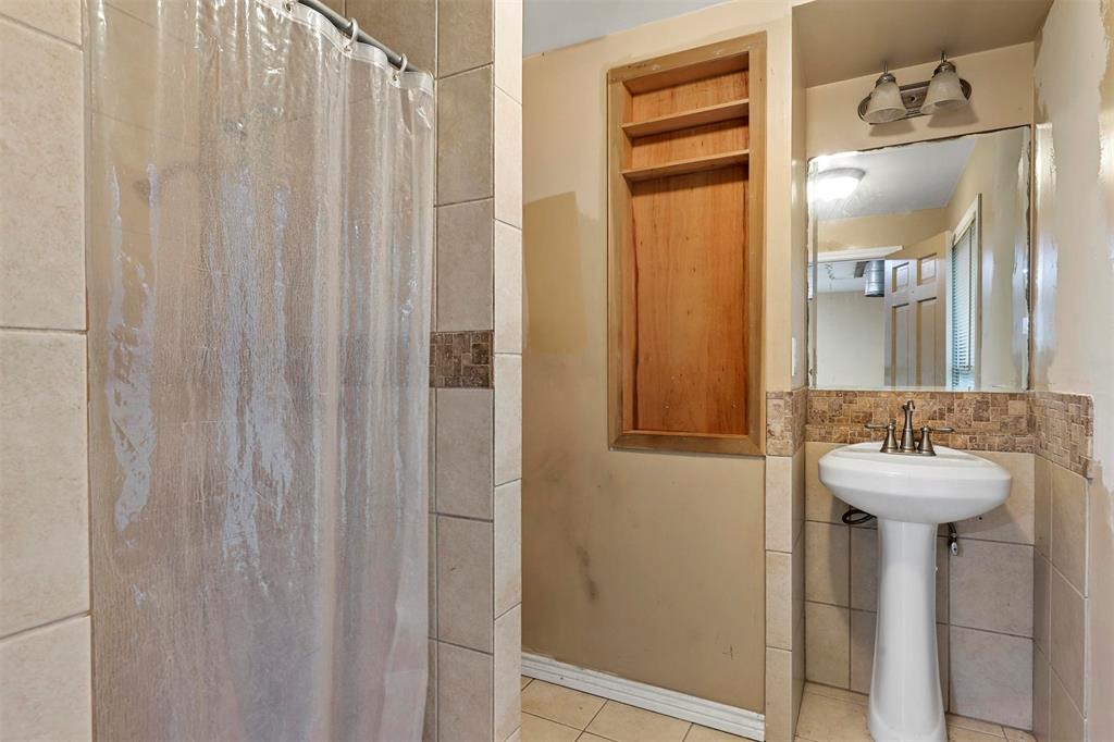 Potts T J Add - Residential
