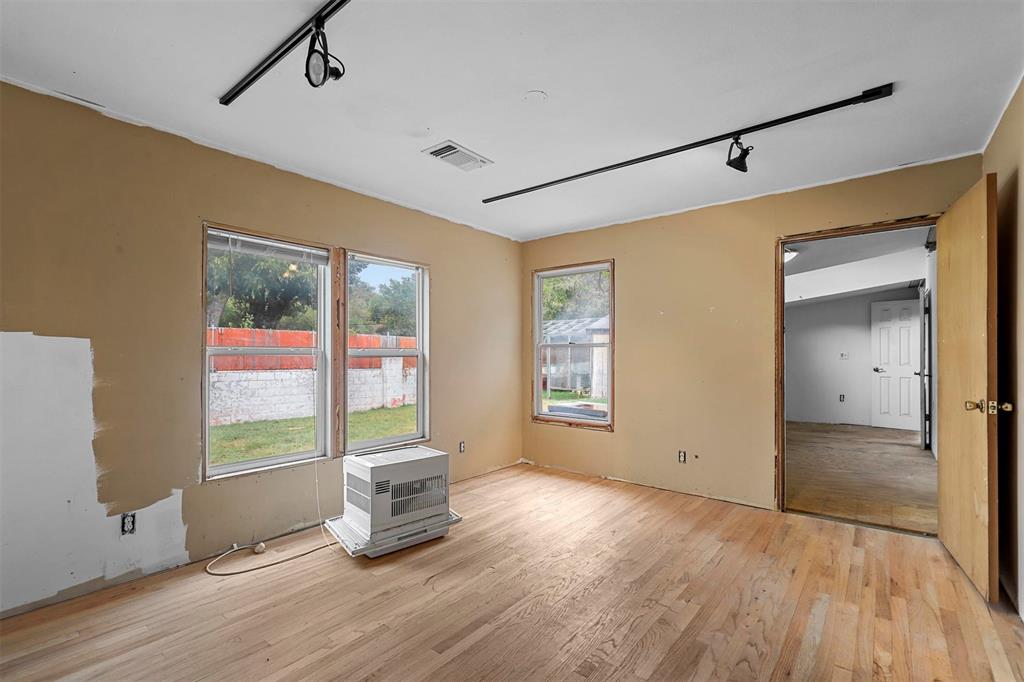Potts T J Add - Residential