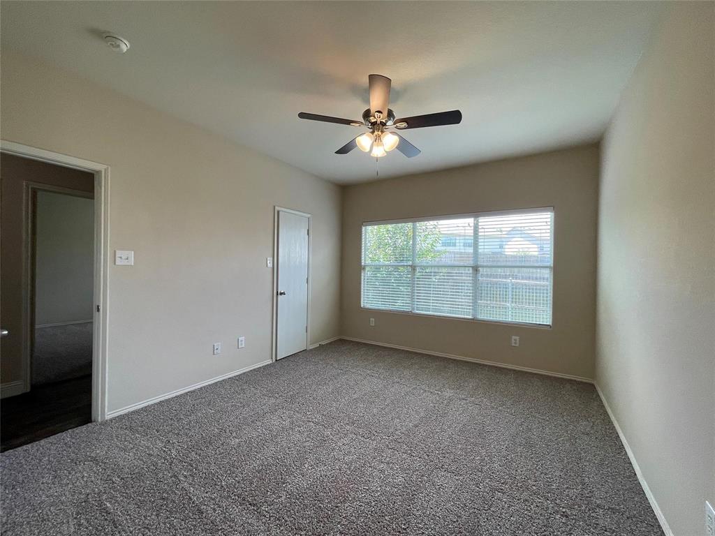 Villages Of Chisholm Ridge Th - Residential