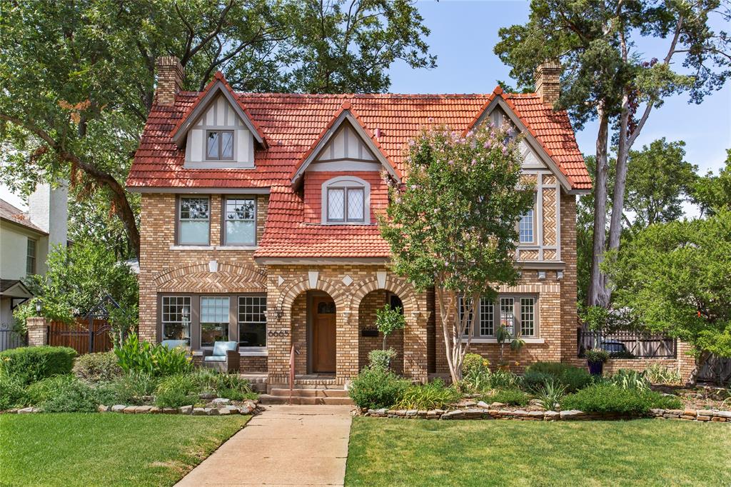 Country Club Estates - Residential