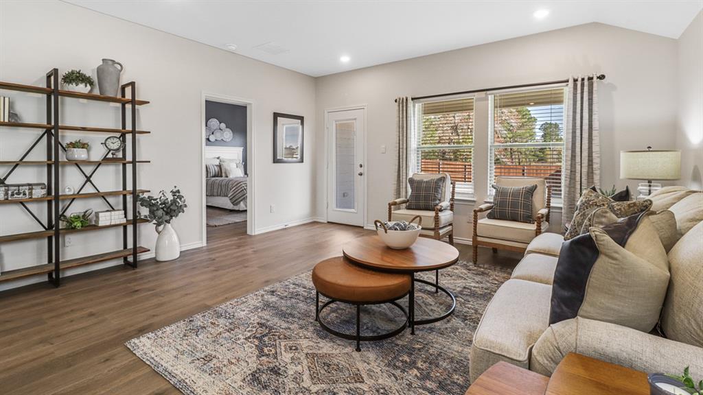 Bluff Springs - Residential
