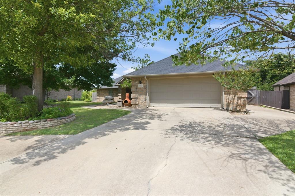 Decordova Bend Estate - Residential