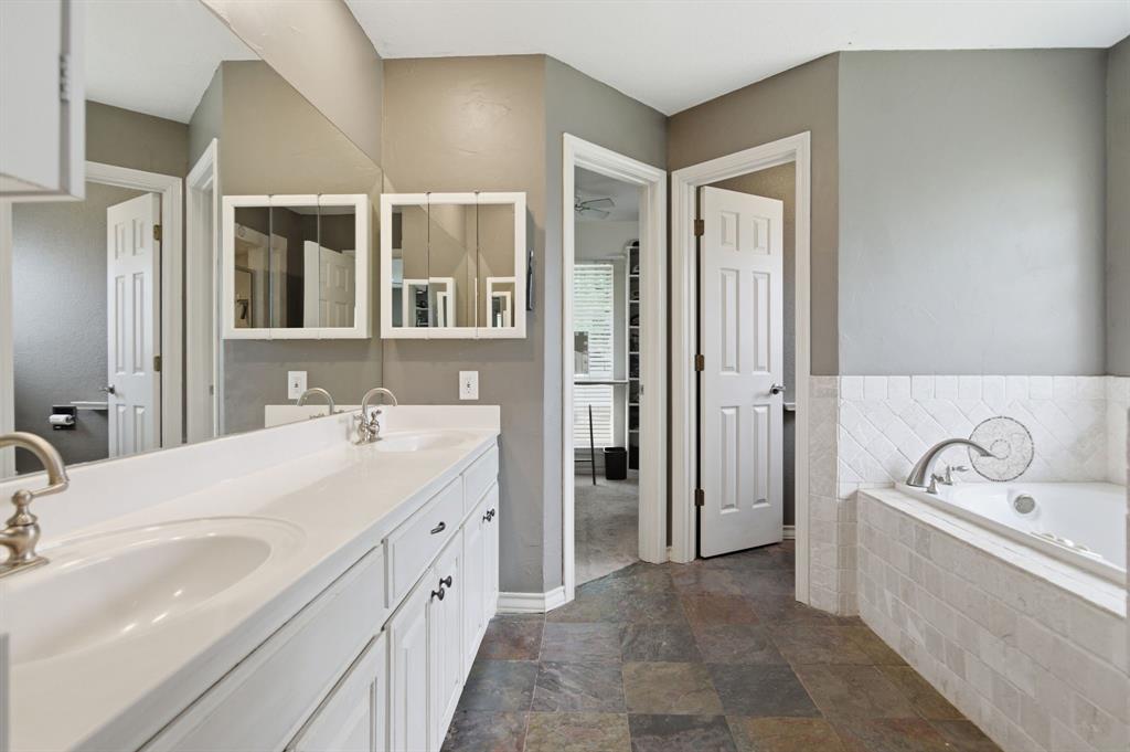Decordova Bend Estate - Residential