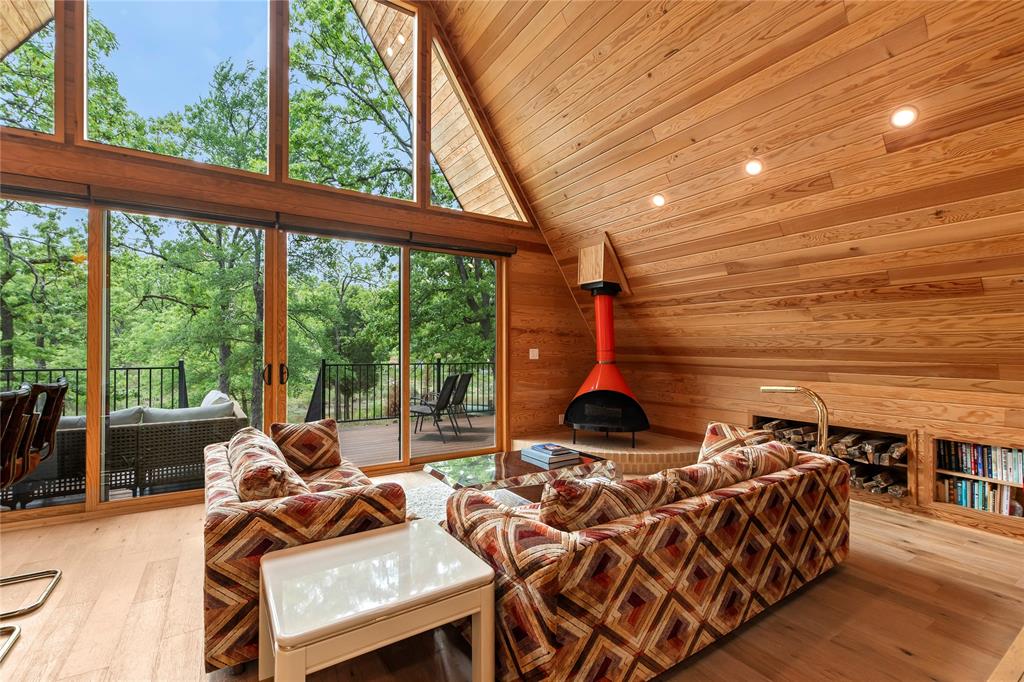 Point La Vista - Residential