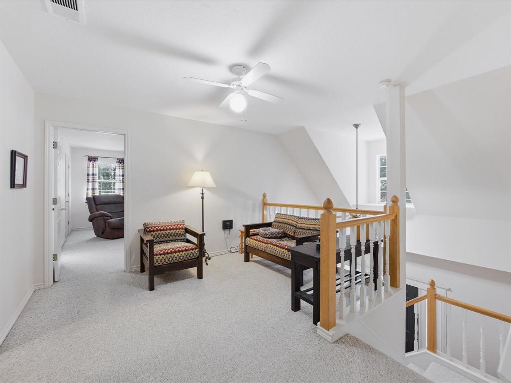 D Hays - Residential