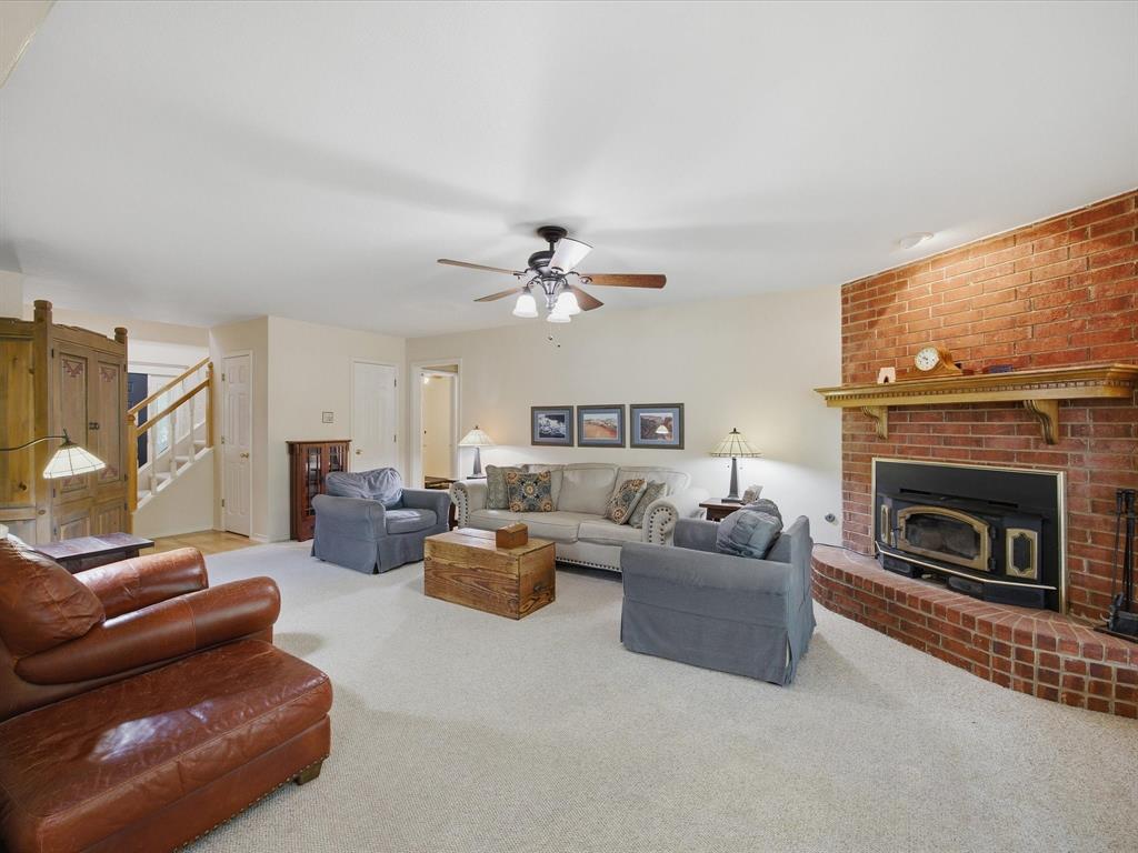 D Hays - Residential