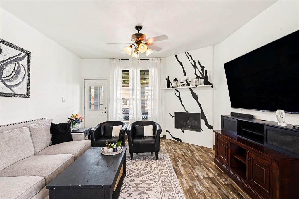 Falcon Ridge - Residential