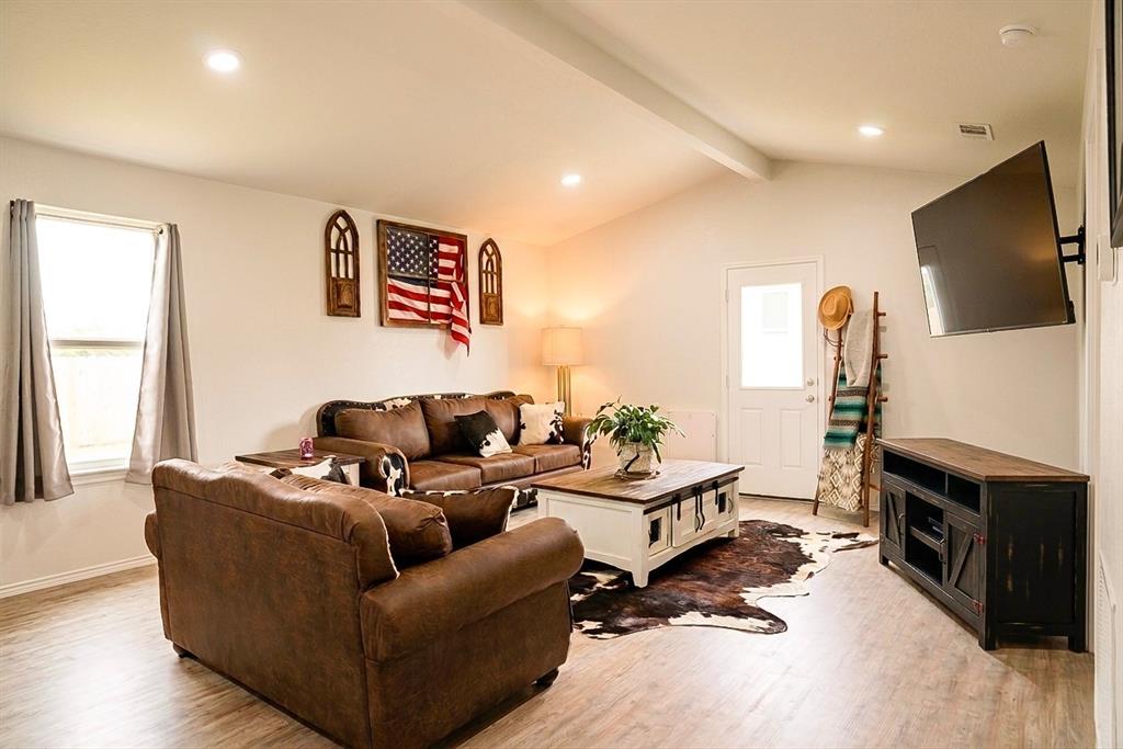 Tolar Oaks - Residential