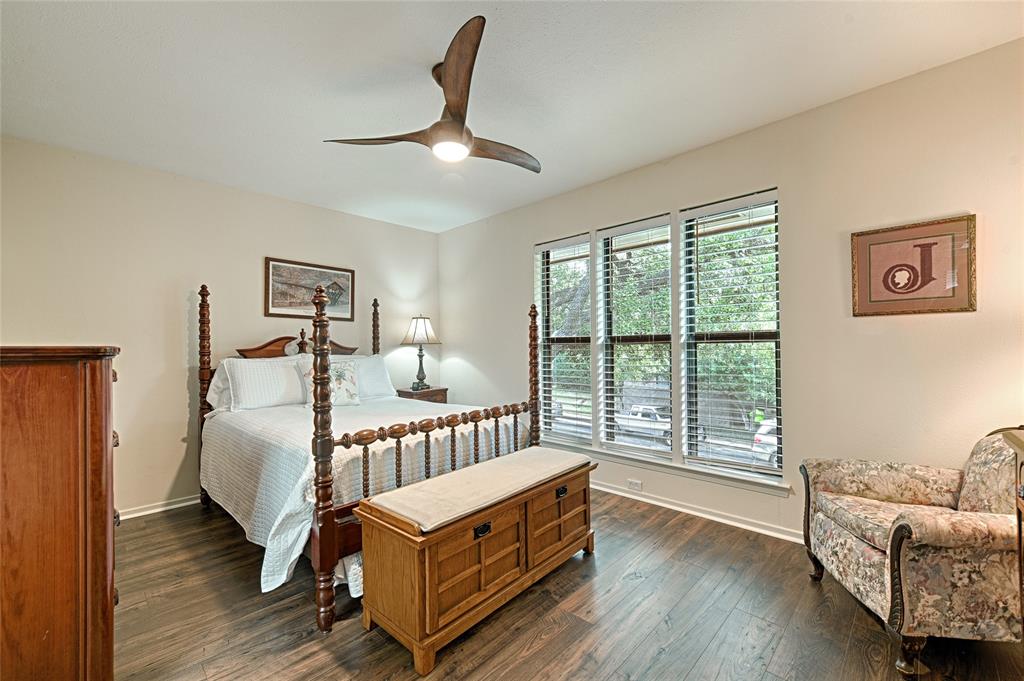 Royal Lane Condos 5800 - Residential
