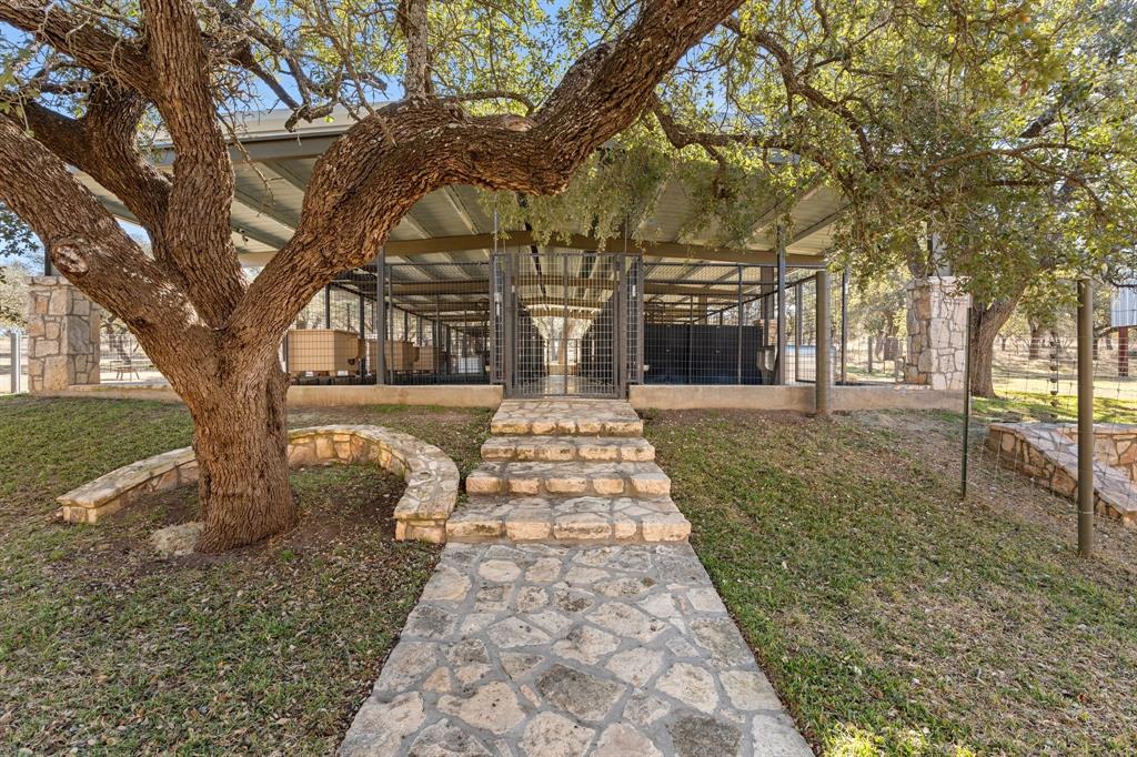 Larrimor - Residential
