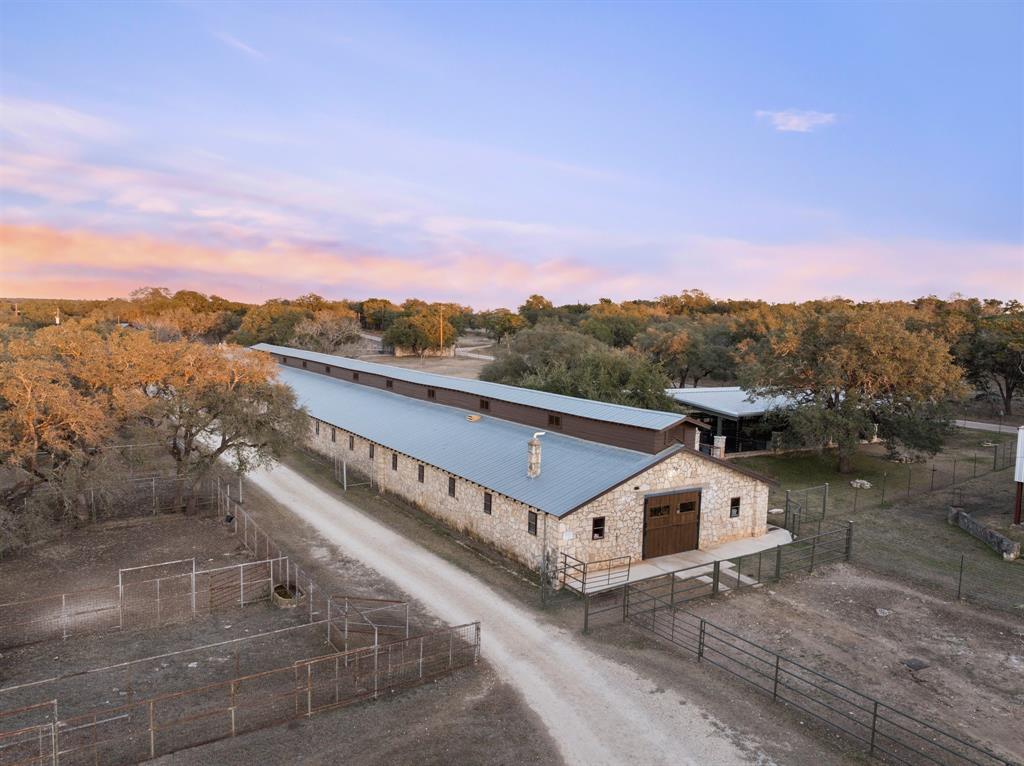 Larrimor - Residential