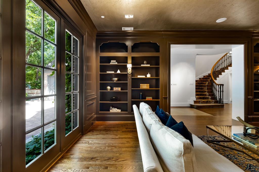 Lake Forest Ph A-R1 - Residential