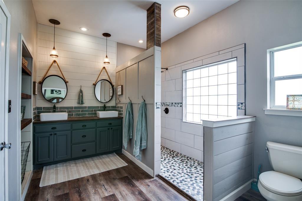 ADAMS ACRES - Residential