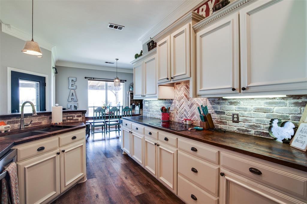 ADAMS ACRES - Residential