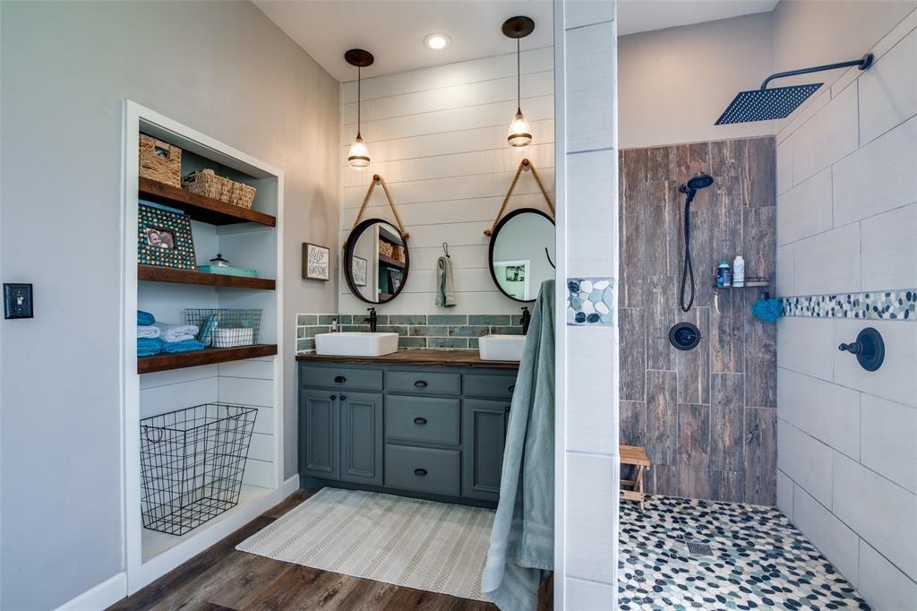 ADAMS ACRES - Residential