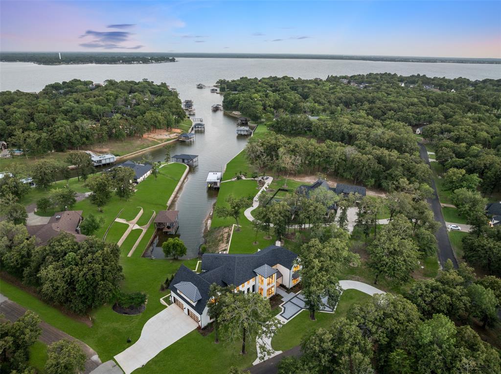 Pinnacle Club - Residential