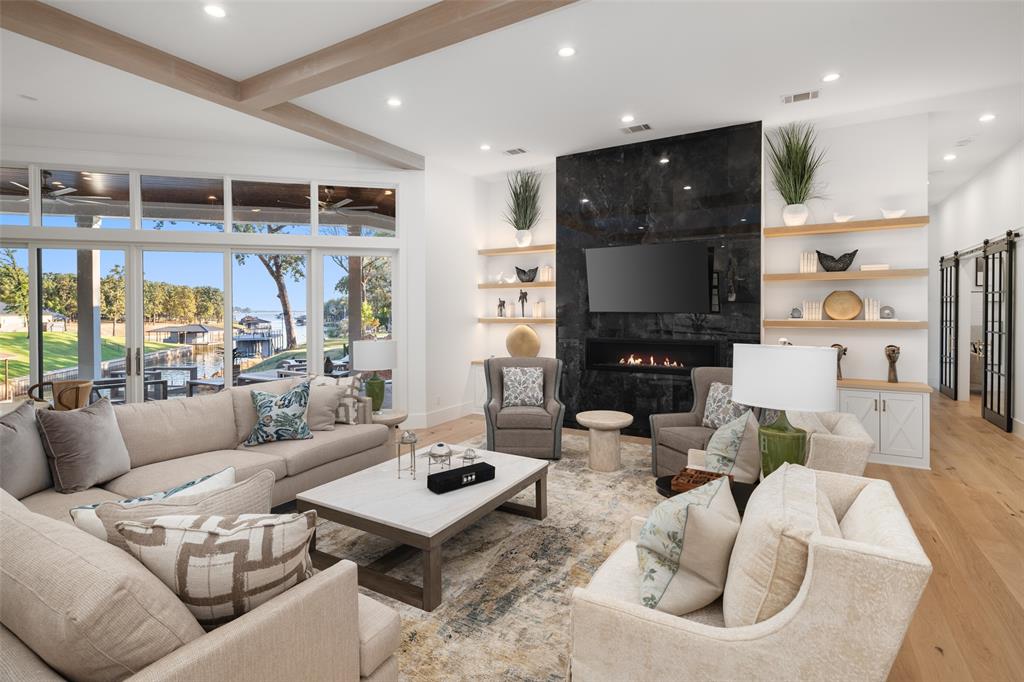 Pinnacle Club - Residential