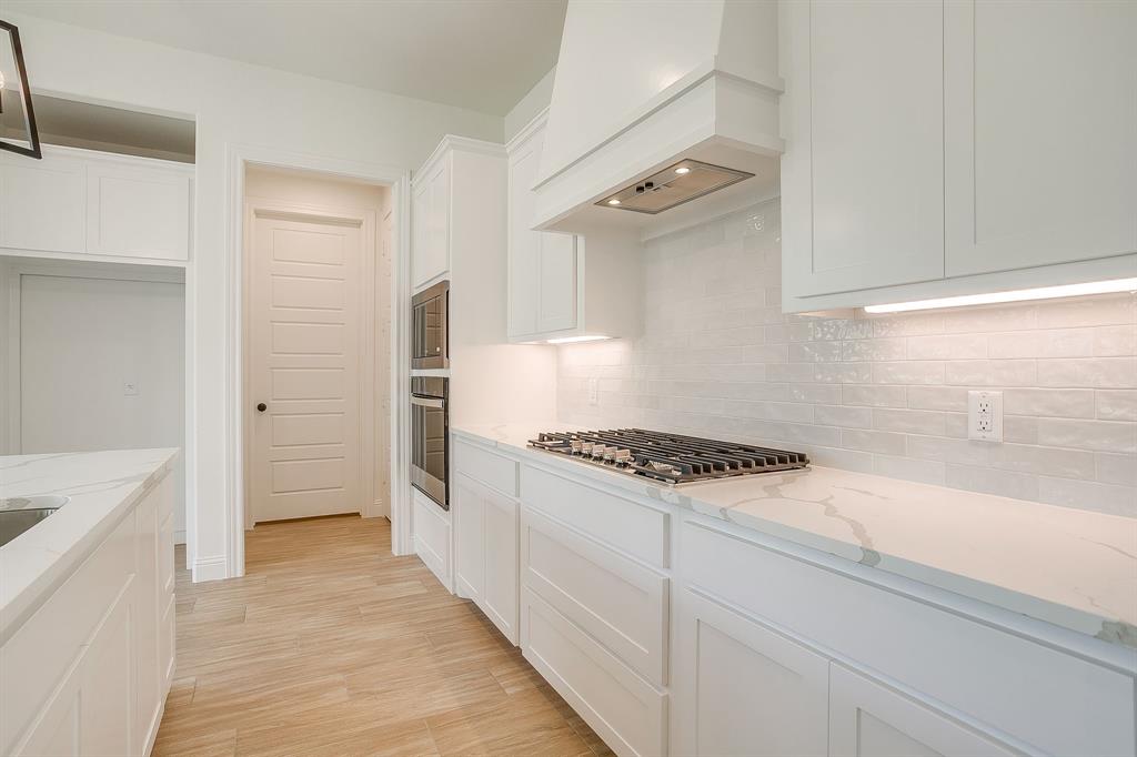 Whitestone Crest - Residential