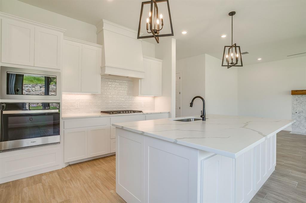 Whitestone Crest - Residential