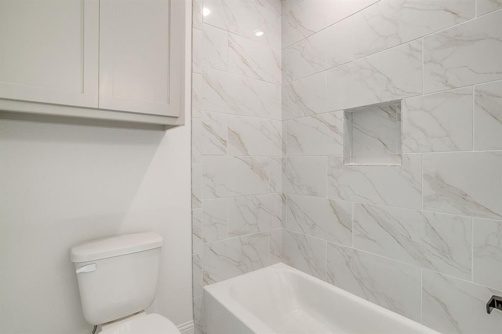 Whitestone Crest - Residential