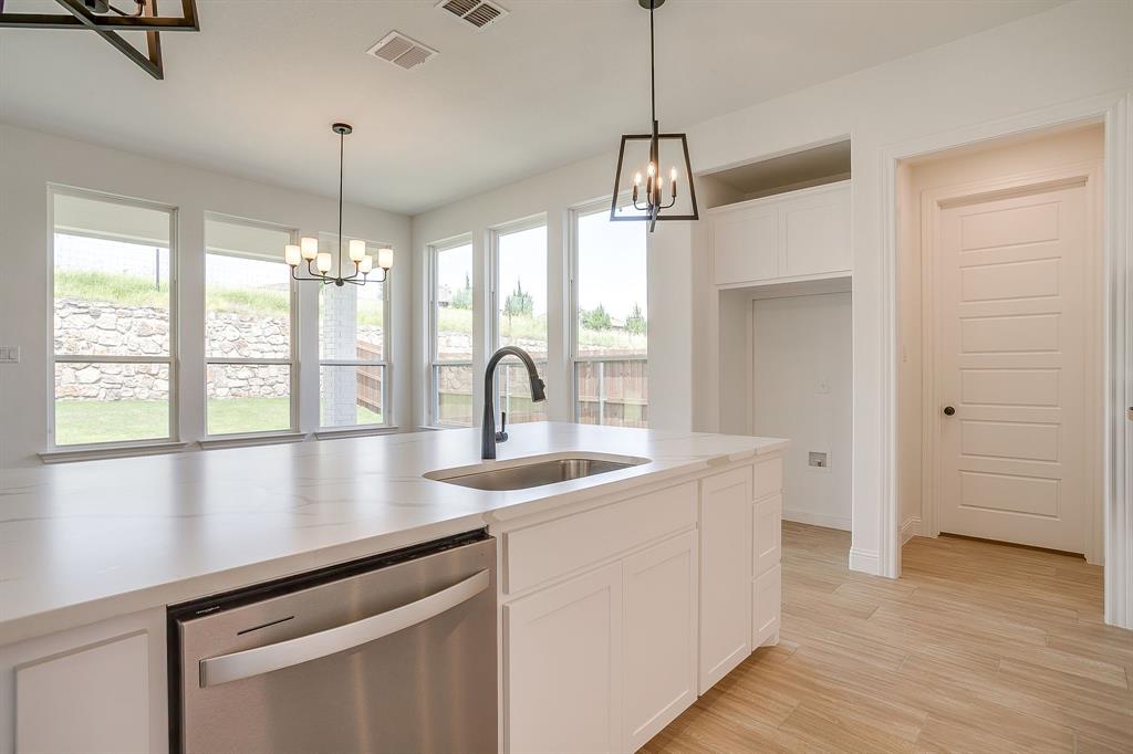 Whitestone Crest - Residential