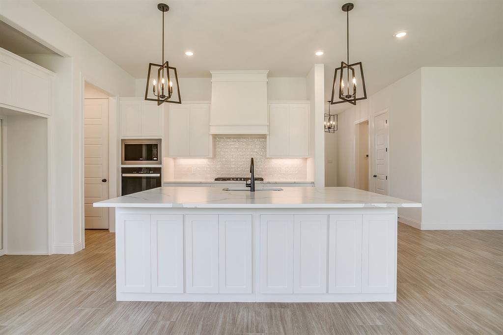 Whitestone Crest - Residential