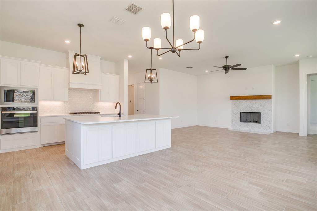 Whitestone Crest - Residential