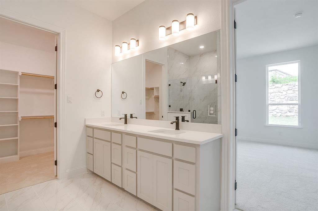 Whitestone Crest - Residential