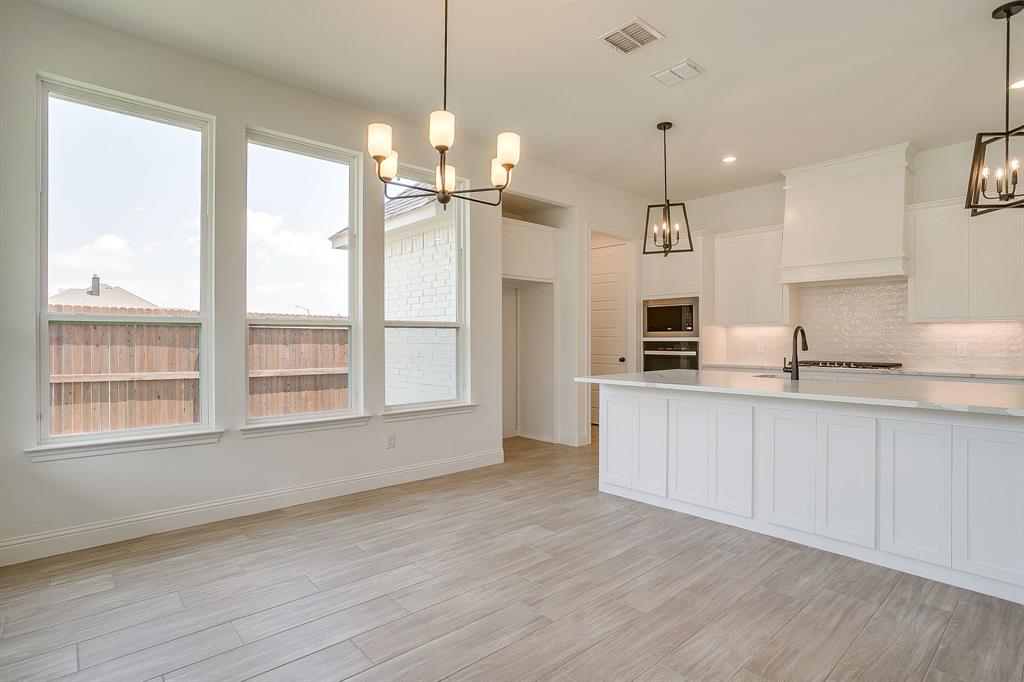 Whitestone Crest - Residential