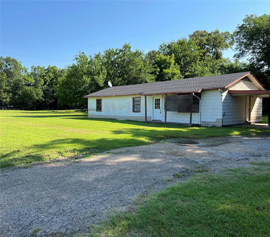 Perfect flip for the savvy buyer or contractor ready to restore this properties original glory. Bring your ideas for this 3 bed 2 bath north of Sulphur Springs. Roof was installed within the last 2 years.