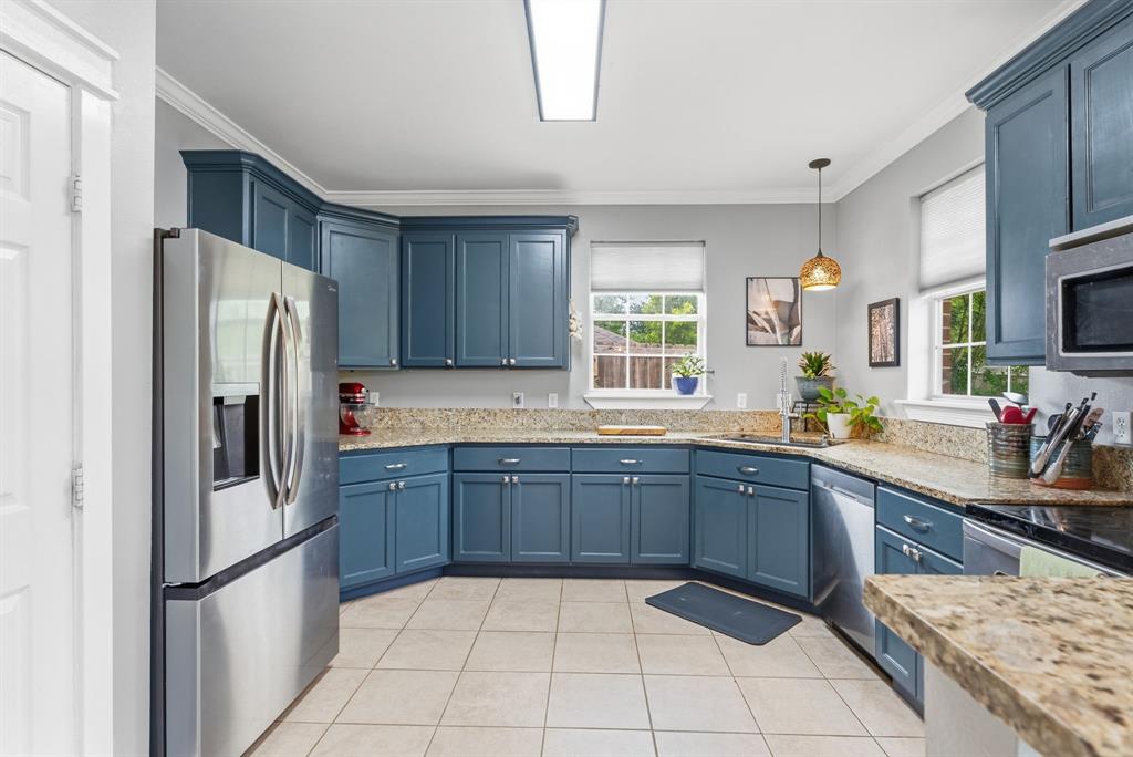 MEADOW PARK ESTATES - Residential