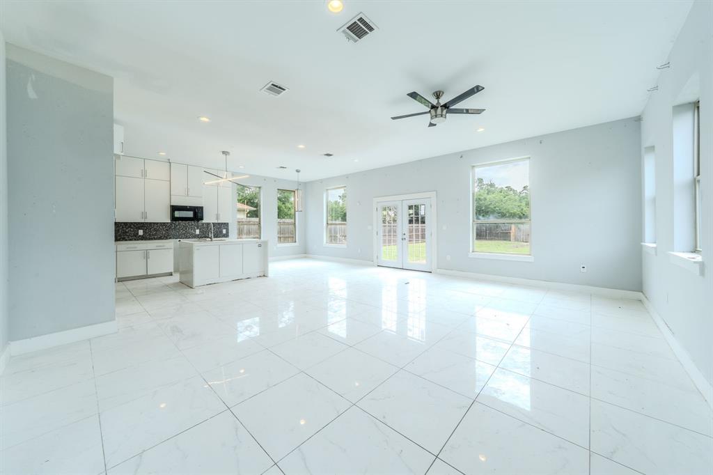 Luna Bros - Residential