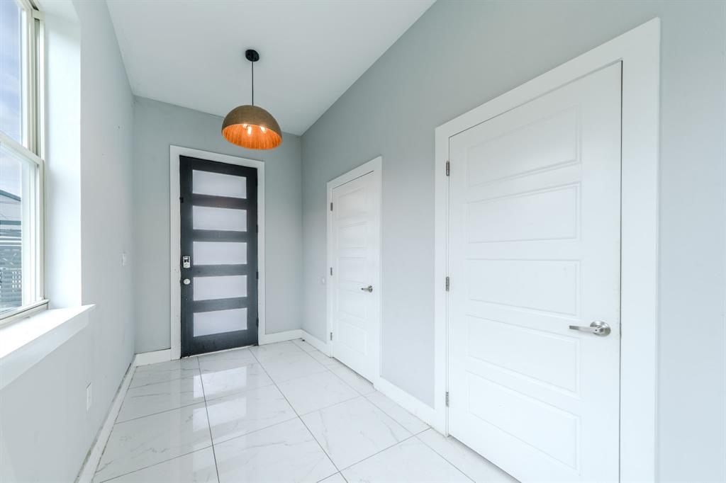 Luna Bros - Residential