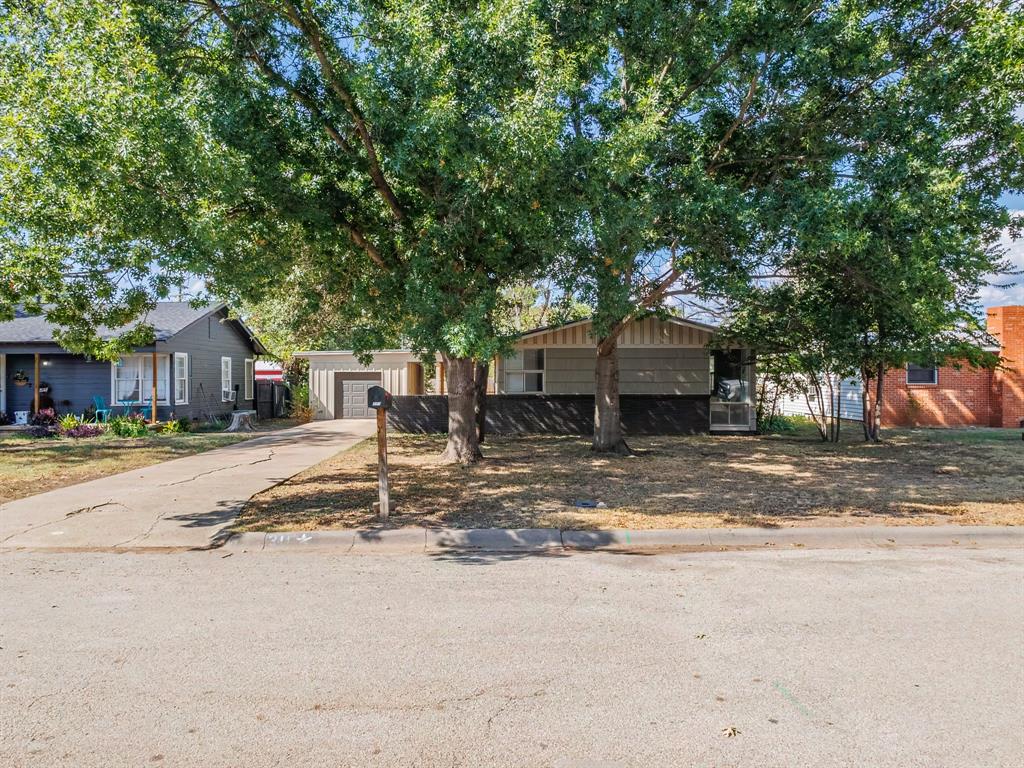 South Park Add Town Coleman - Residential