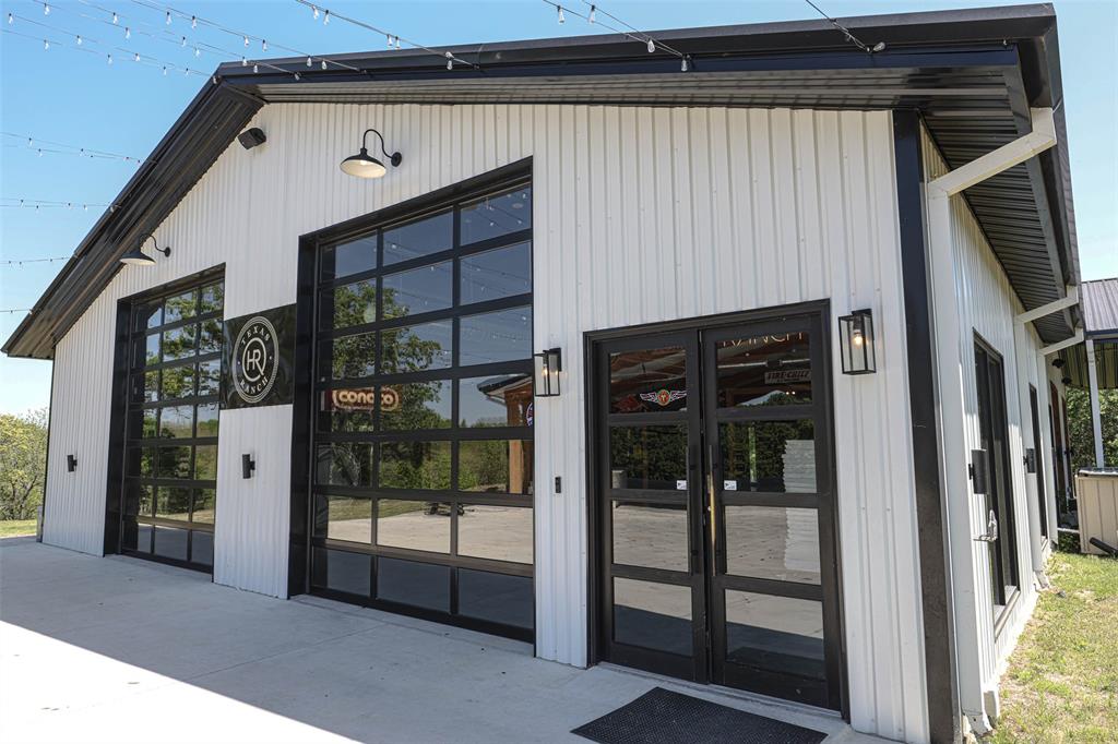 na - Commercial Sale
