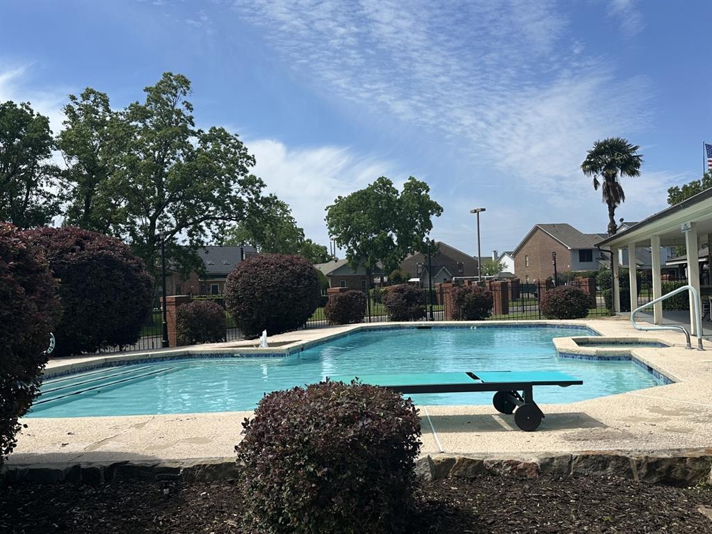 Garden District Homes - Residential